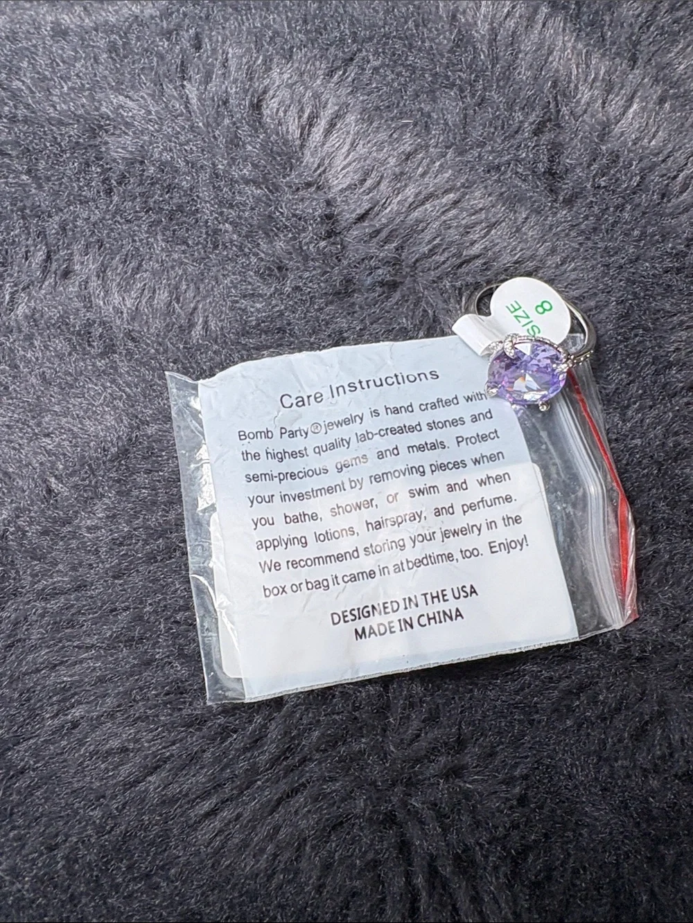 Bomb Party delicate lavender